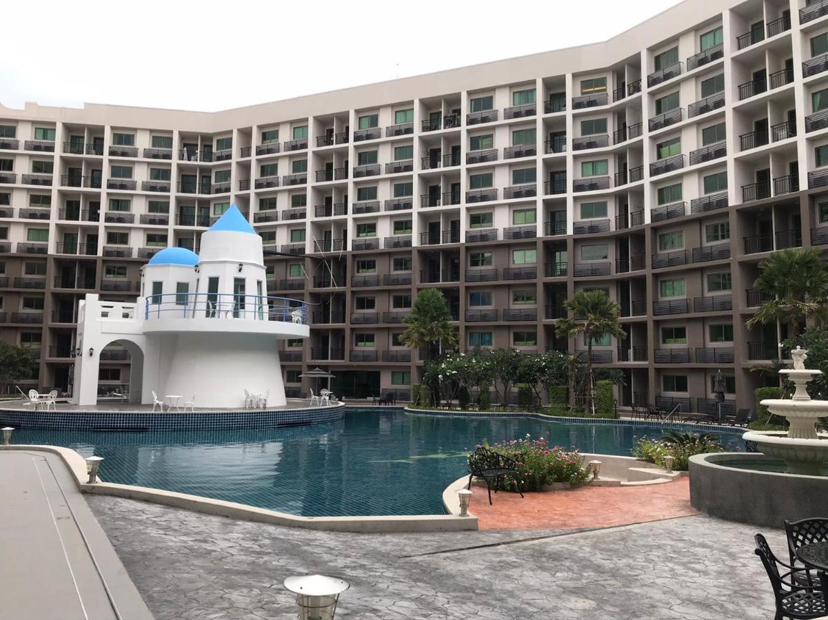 Arcadia Beach Continental Pattaya Exterior photo