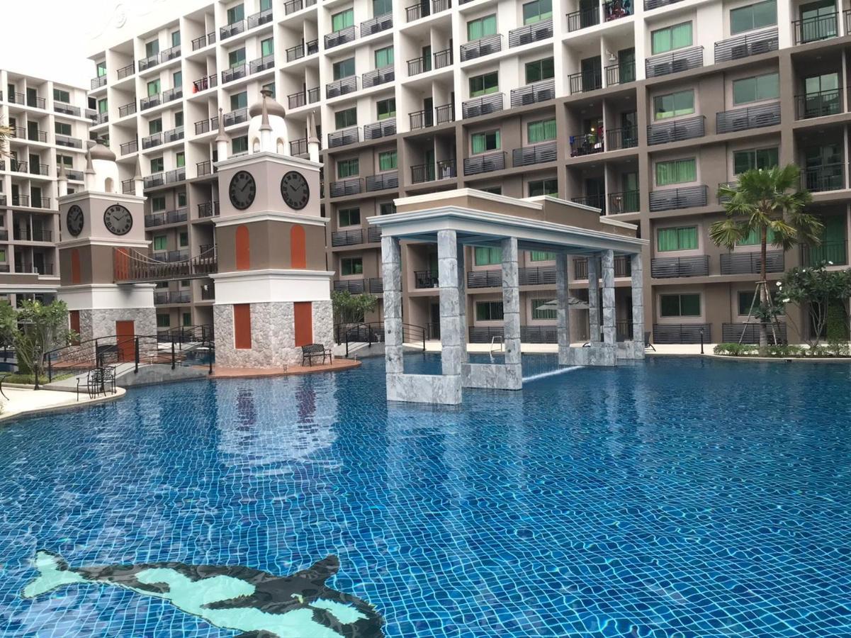 Arcadia Beach Continental Pattaya Exterior photo