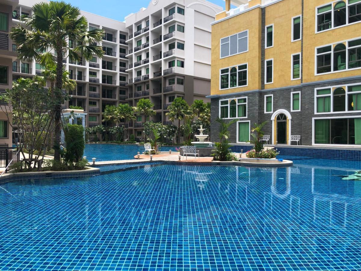 Arcadia Beach Continental Pattaya Exterior photo