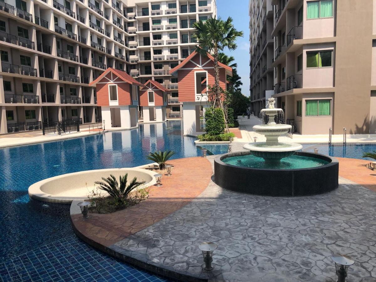 Arcadia Beach Continental Pattaya Exterior photo