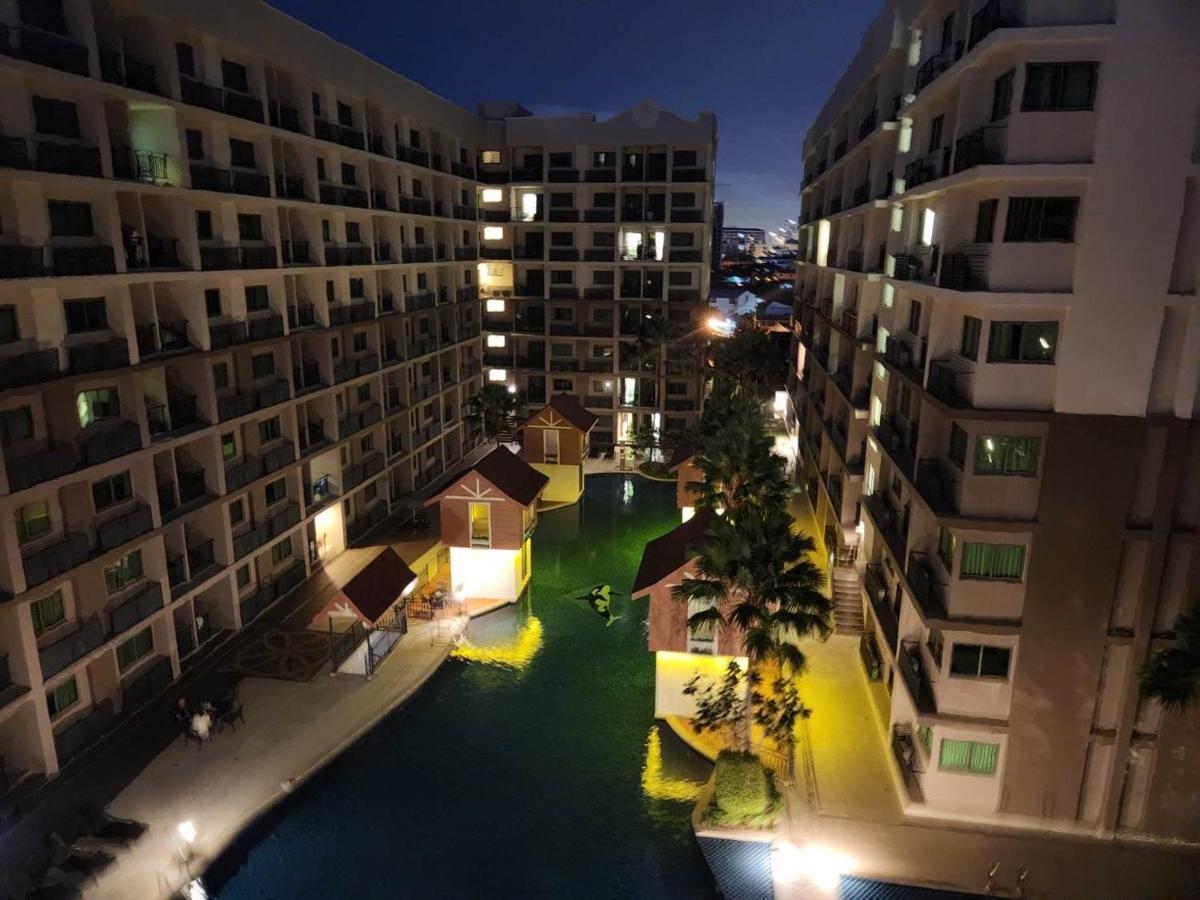 Arcadia Beach Continental Pattaya Exterior photo